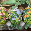 Eggshell Ornament Puffy Painted Flowers