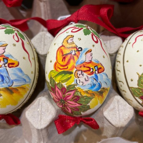Eggshell Ornament Nativity