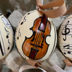 Eggshell Ornament Violin