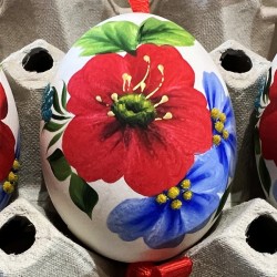 Eggshell Ornament Red and Blue Poppies